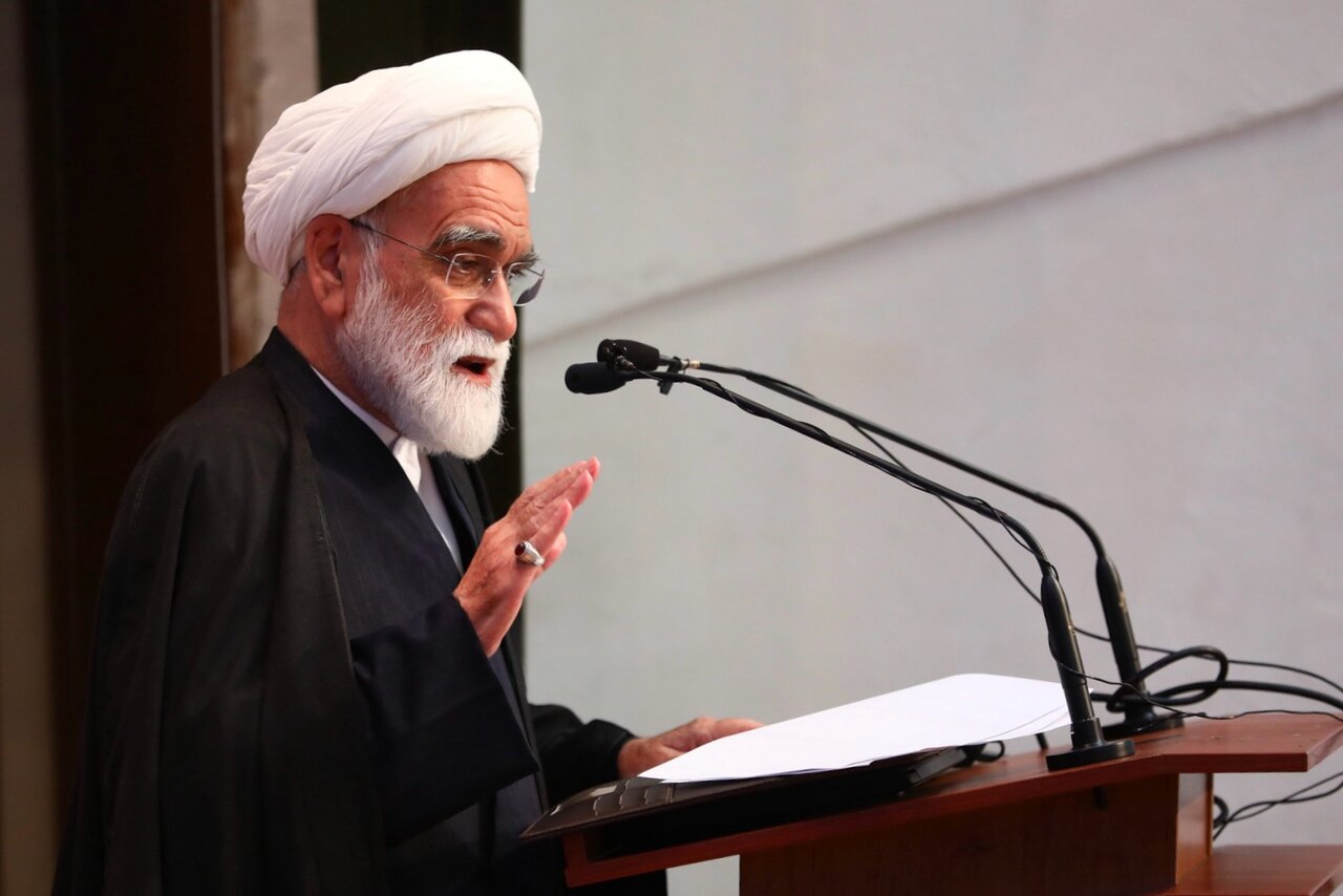 حجت الاسلام و المسلمین معزی: جایگاه امدادگر بی‌شک بهشت است/ غرب از حقیقت دهشتناک بزرگ‌ترین زندان جهان در غزه می‌گذرد