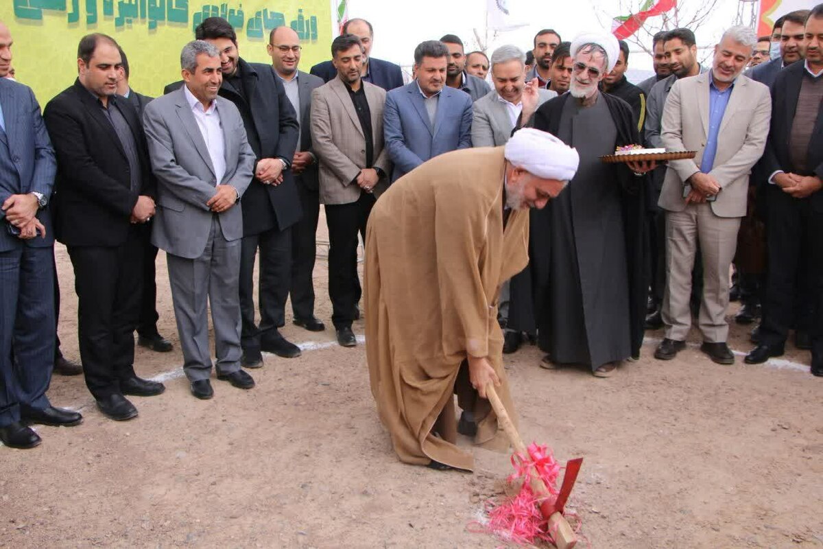 آغاز احداث کارخانه تولید ورق‌های فولادی گالوانیزه و رنگی در کرمان با ظرفیت اشتغال ۹۰۰ نفر