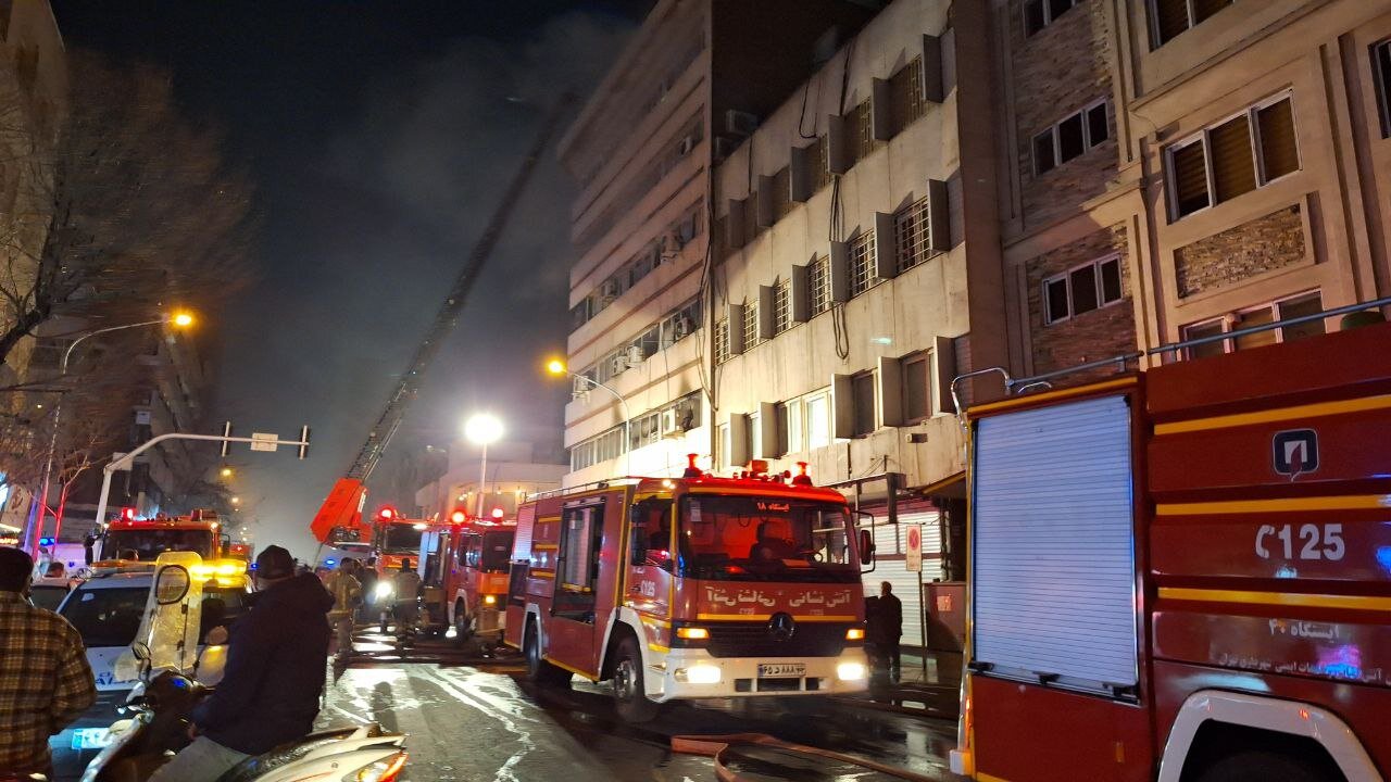آتش سوزی در انبار کاغذ ساختمان ۱۱۵ ایرانشهر+ فیلم – خبرگزاری مهر | اخبار ایران و جهان