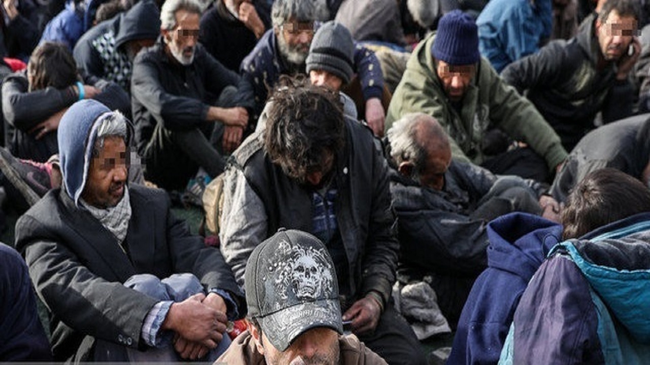 جمع‌آوری بیش از ۲۶۰۰ معتاد متجاهر در غرب تهران/ بازداشت ۱۸۳۹ موادفروش