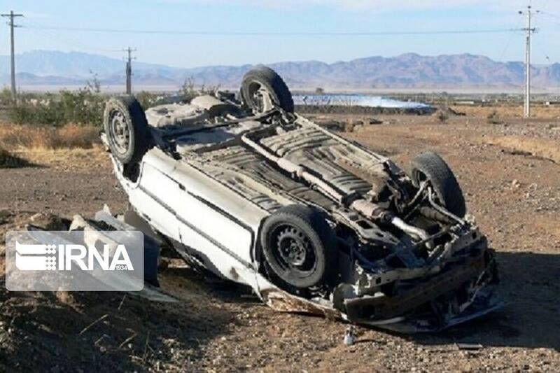واژگونی پژو ۲۰۶ در خمین یک کشته و یک مصدوم برجا گذاشت