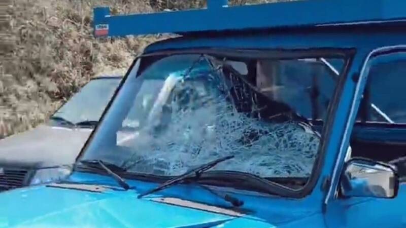 برخورد مرگبار نیسان با پرسنل اداره راه رضوانشهر