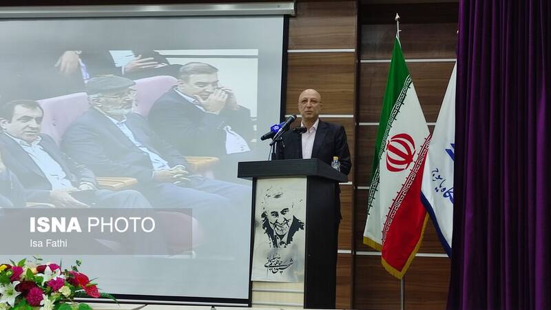 وزیر علوم: صندلی خالی زیادی در دانشگاه‌ها داریم