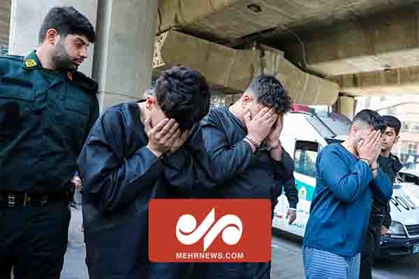 لحظه دستگیری زورگیران پل صدر تهران توسط پلیس آگاهی در مازندران – خبرگزاری مهر | اخبار ایران و جهان