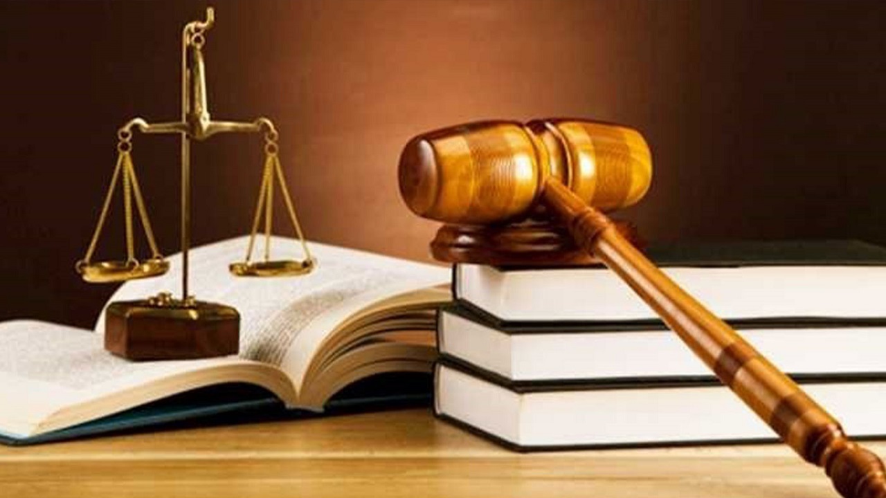 مرد بدهکار از من فیلم سیاه گرفت تا شکایت نکنم