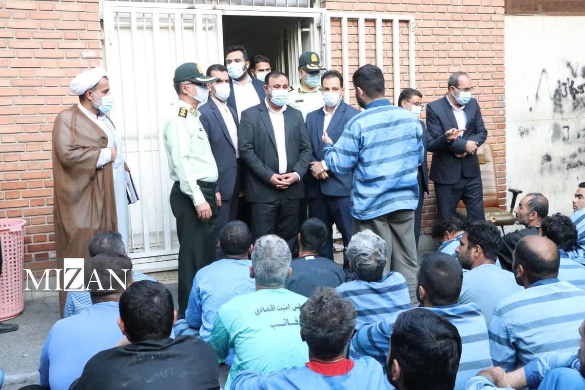 از اقدامات پلیس آگاهی در برخورد با مجرمان حرفه‌ای و تأمین امنیت اجتماعی تشکر می‌کنم
