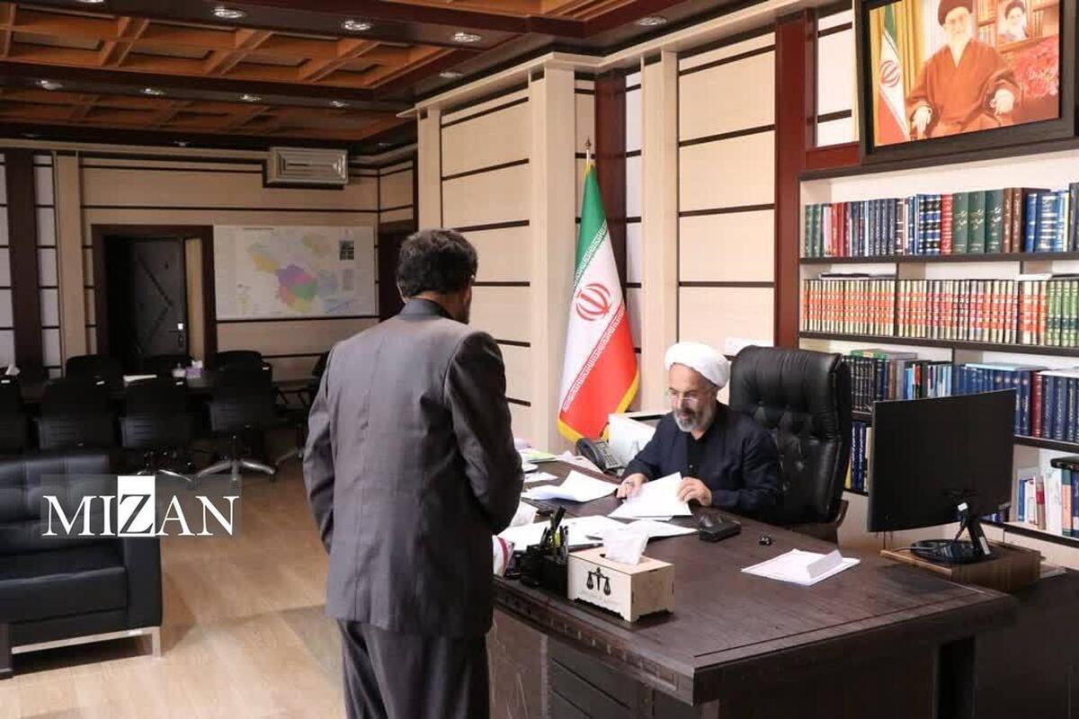 رئیس کل دادگستری زنجان به مشکلات ۵۲ نفر از مراجعین رسیدگی کرد
