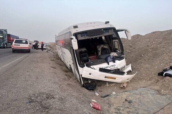 ۳۲ حادثه دیده در تصادف اتوبوس اتباع پاکستان با کامیون – خبرگزاری مهر | اخبار ایران و جهان