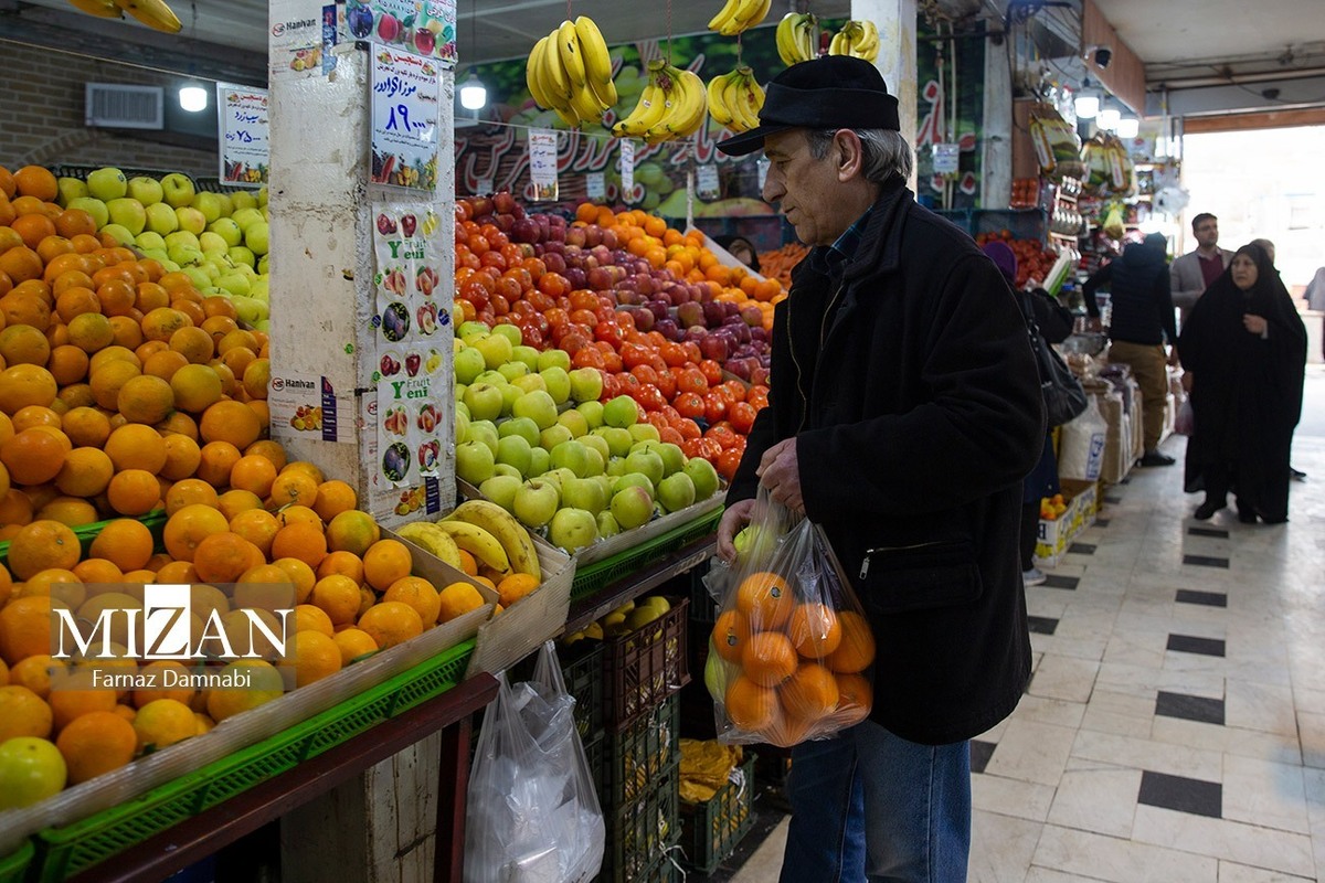 قیمت تخم مرغ، انواع میوه و سبزیجات در میادین و بازارهای میوه و ترهبار اعلام شد قیمت تخم مرغ، انواع میوه و سبزیجات در میادین و بازارهای میوه و ترهبار اعلام شد
