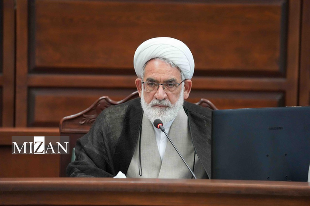 استفاده از نظرات همکاران قضایی در رفع اشکالات مثمر ثمر خواهد بود
