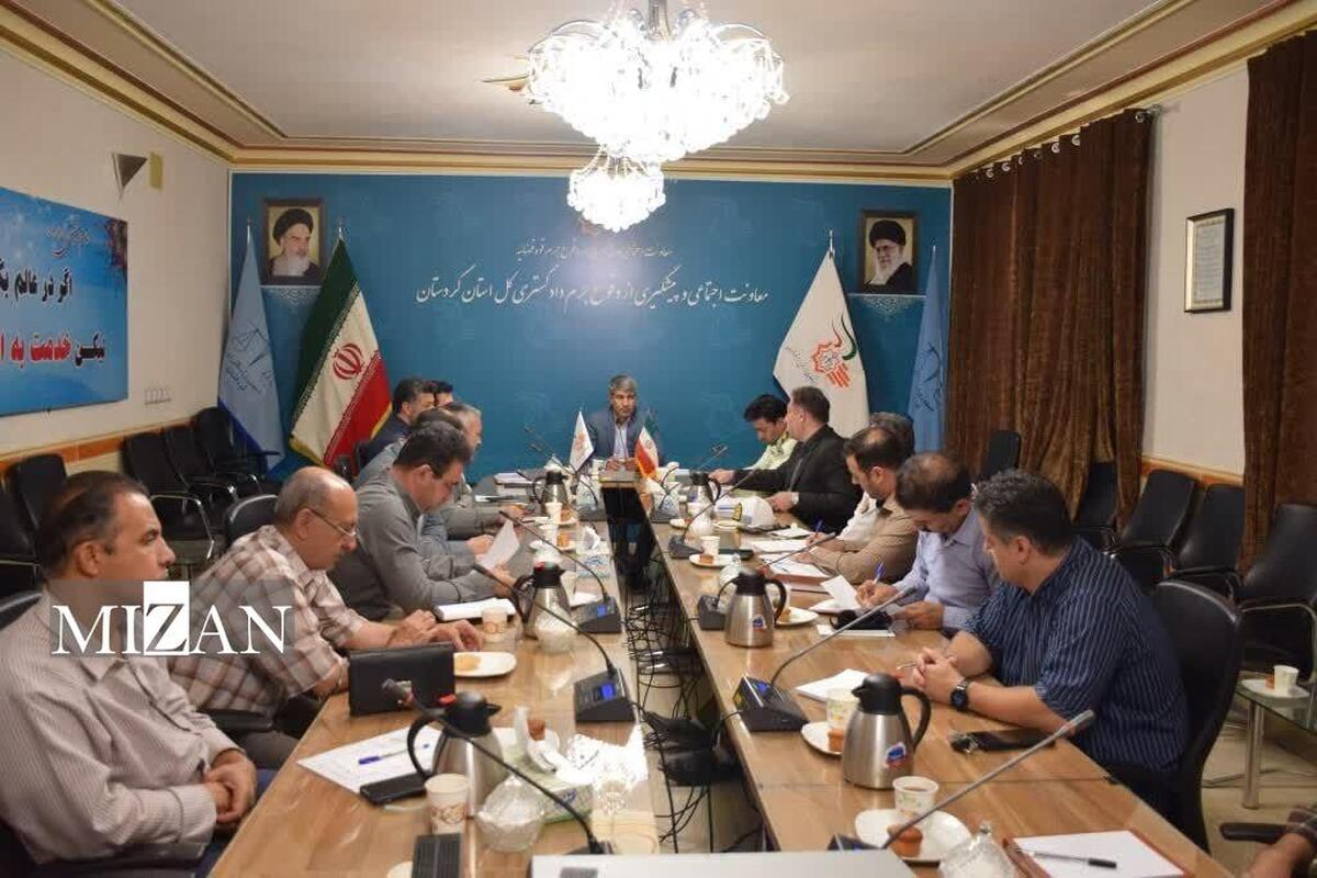 تشکیل قرارگاه استانی پیشگیری از سرقت از عوامل ایجاد آرامش روانی در جامعه است تشکیل قرارگاه استانی پیشگیری از سرقت از عوامل ایجاد آرامش روانی در جامعه است