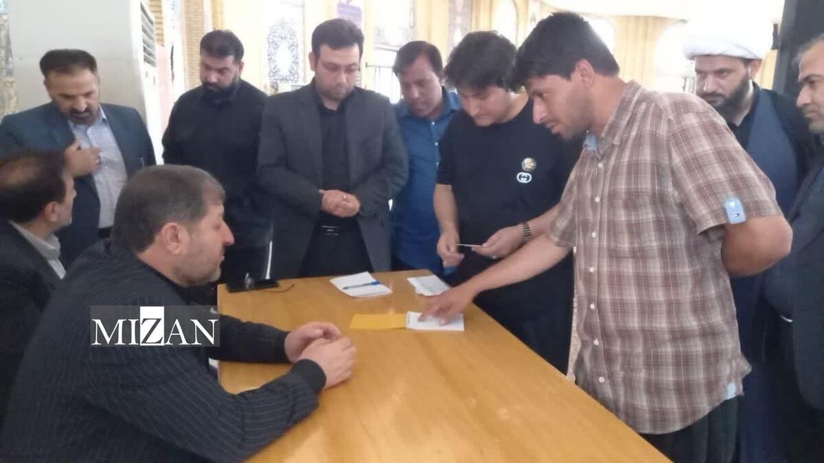 مشکل زائران اربعین با دستور رئیس کل دادگستری استان ایلام حل شد مشکل زائران اربعین با دستور رئیس کل دادگستری استان ایلام حل شد