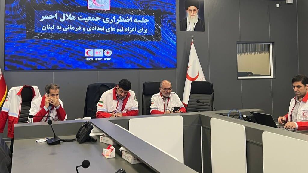 اعزام تیمهای امدادی و درمانی هلالاحمر به لبنان اعزام تیمهای امدادی و درمانی هلالاحمر به لبنان