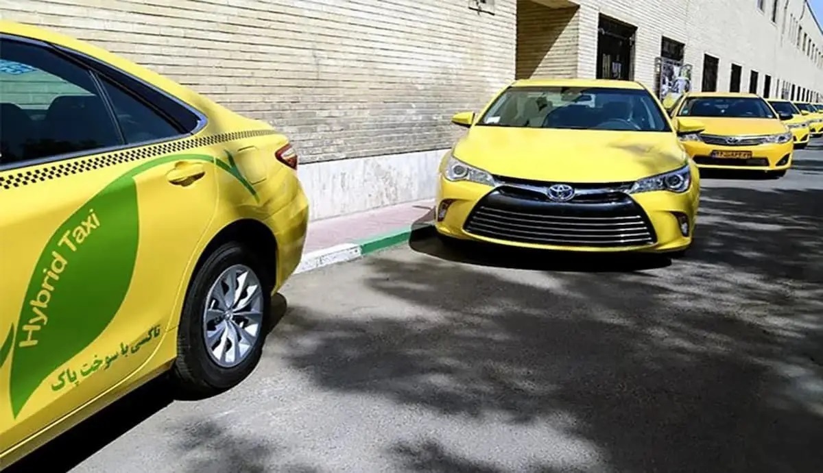 رانندگان تاکسیهای برقی سردرگم بین شهرداری تهران و دولت رانندگان تاکسیهای برقی سردرگم بین شهرداری تهران و دولت