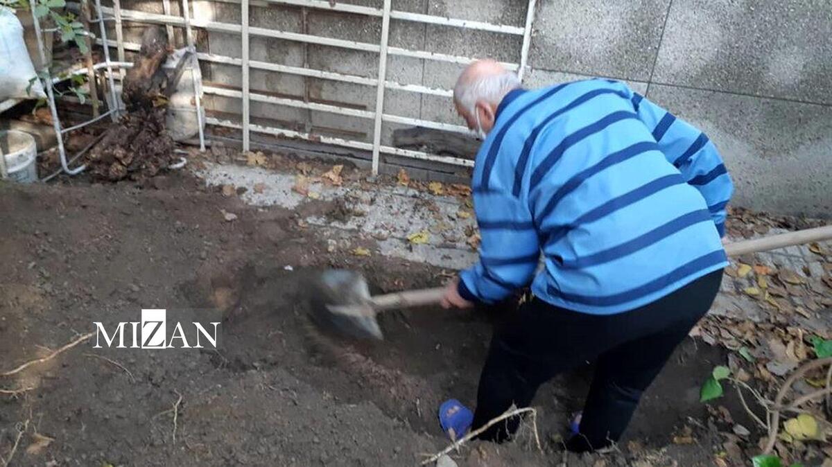 توضیحات سرپرست دادسرای امور جنایی تهران درباره پرونده قتل یک دختر نوجوان توسط راننده تاکسی/ قاتل به قصاص نفس محکوم شد، اما با رضایت اولیایدم بخشیده شد/ بهلول قاتل زنجیرهای نیست توضیحات سرپرست دادسرای امور جنایی تهران درباره پرونده قتل یک دختر نوجوان توسط راننده تاکسی/ قاتل به قصاص نفس محکوم شد، اما با رضایت اولیایدم بخشیده شد/ بهلول قاتل زنجیرهای نیست