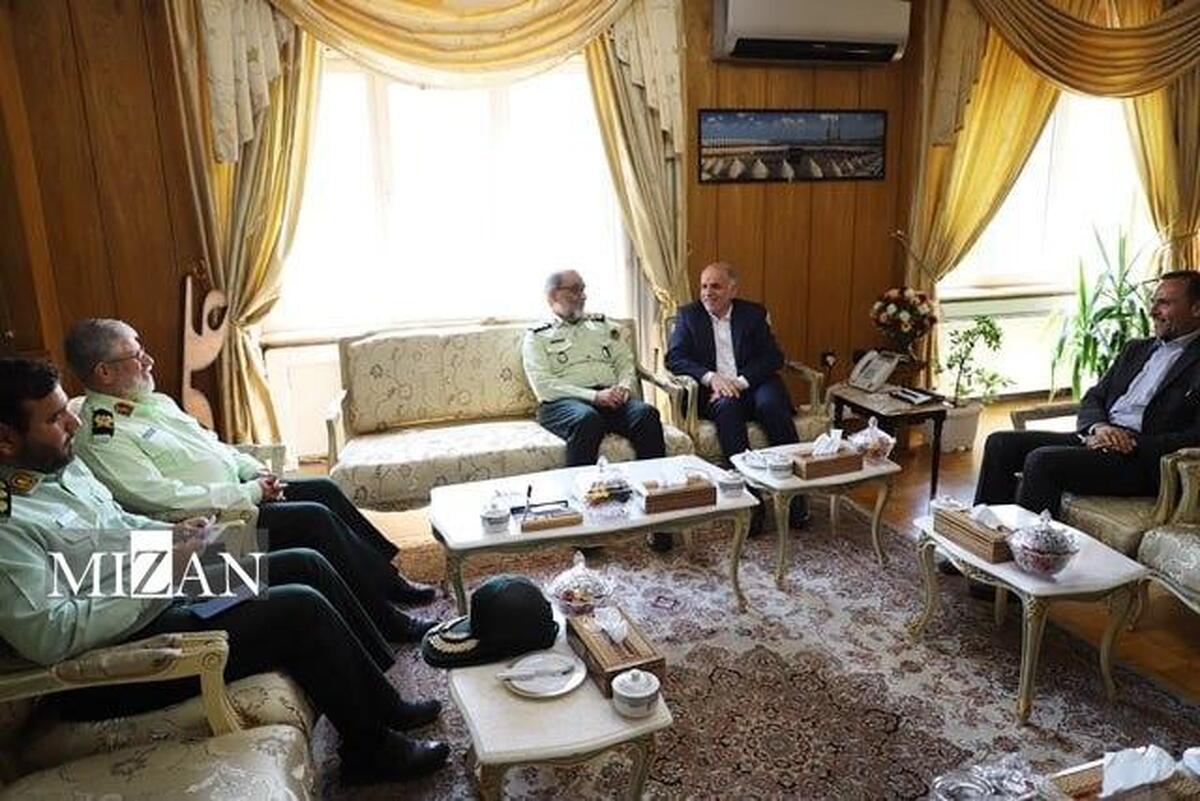 قانون بکارگیری سلاح نیازمند پیگیری در اسرع وقت است