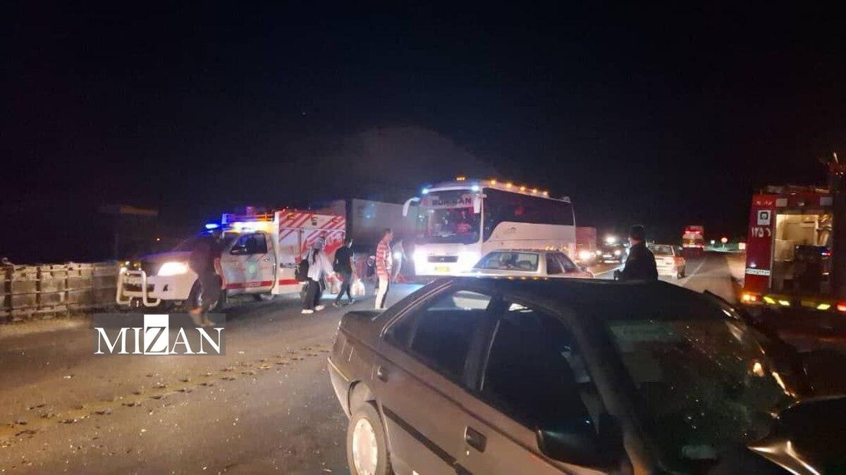 تصادف دو خودرو سواری در جاده جهرم ۷ مصدوم بر جای گذاشت تصادف دو خودرو سواری در جاده جهرم ۷ مصدوم بر جای گذاشت