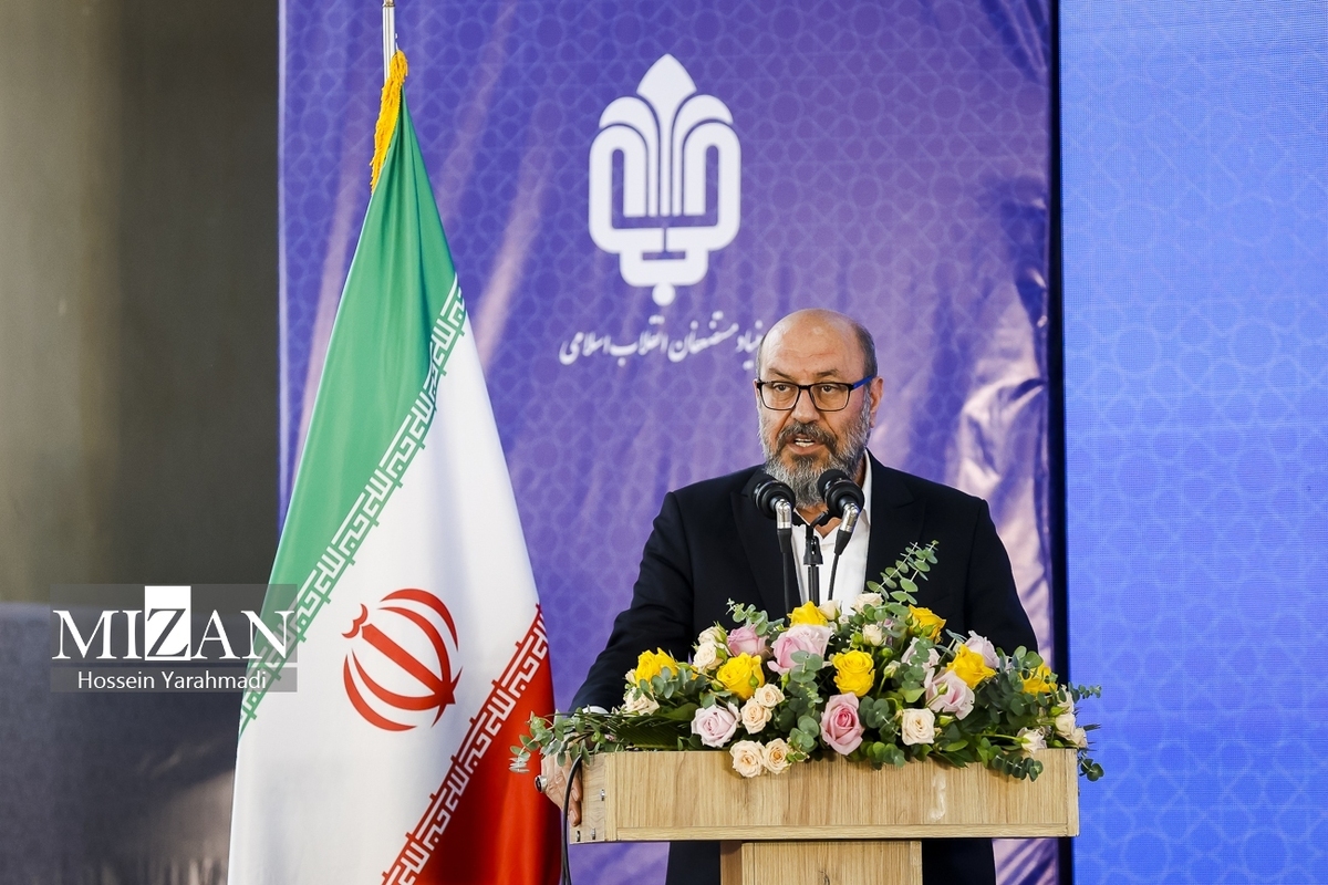 تمام مدارس سنگی کشور را در ۲ سال آینده به مدارس استاندارد تبدیل می‌کنیم