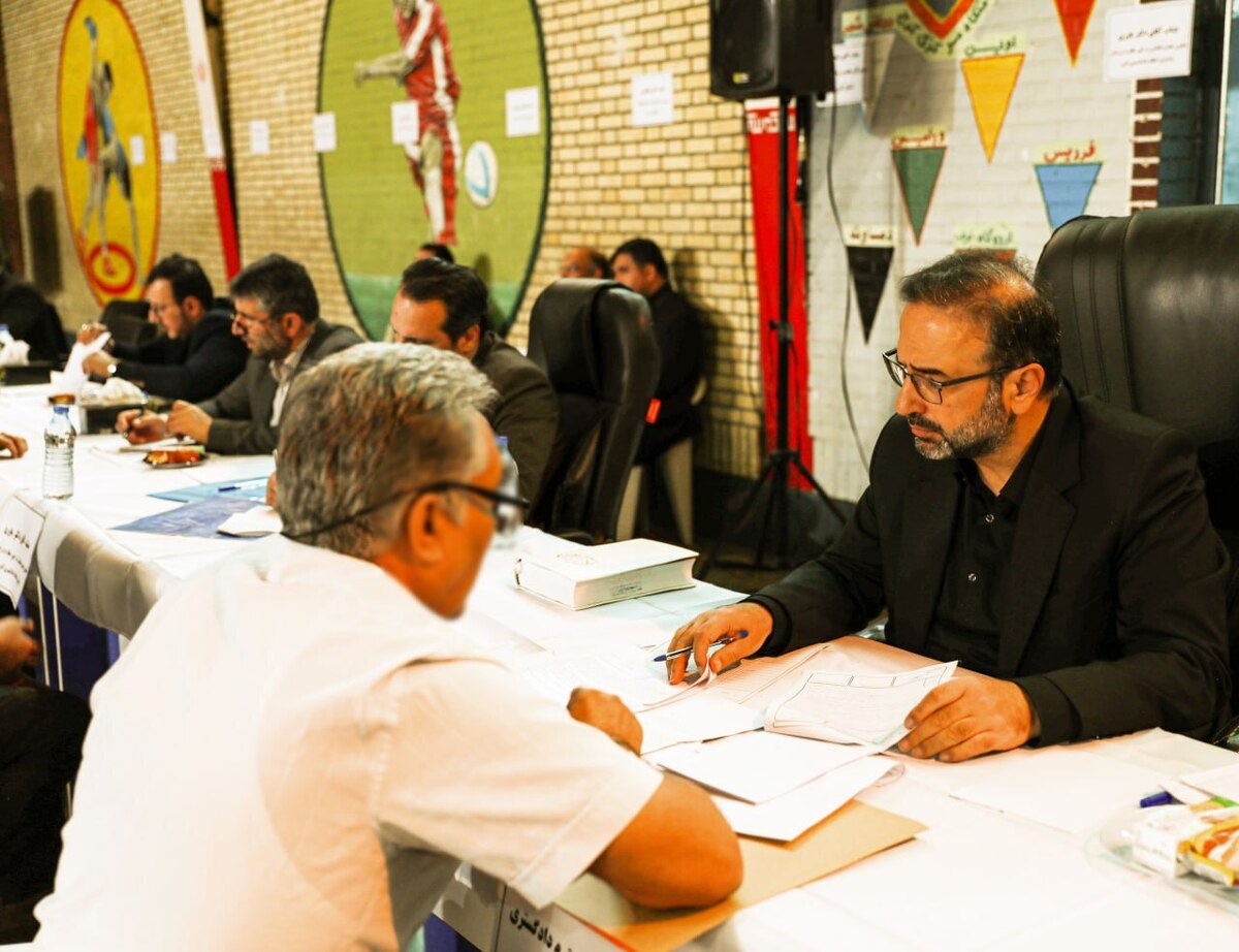 بازدید مسئولان قضایی استان البرز از ندامتگاه مرکزی کرج و بررسی مشکلات ۲۹۵ نفر/ ۱۱ زندانی آزاد شدند بازدید مسئولان قضایی استان البرز از ندامتگاه مرکزی کرج و بررسی مشکلات ۲۹۵ نفر/ ۱۱ زندانی آزاد شدند