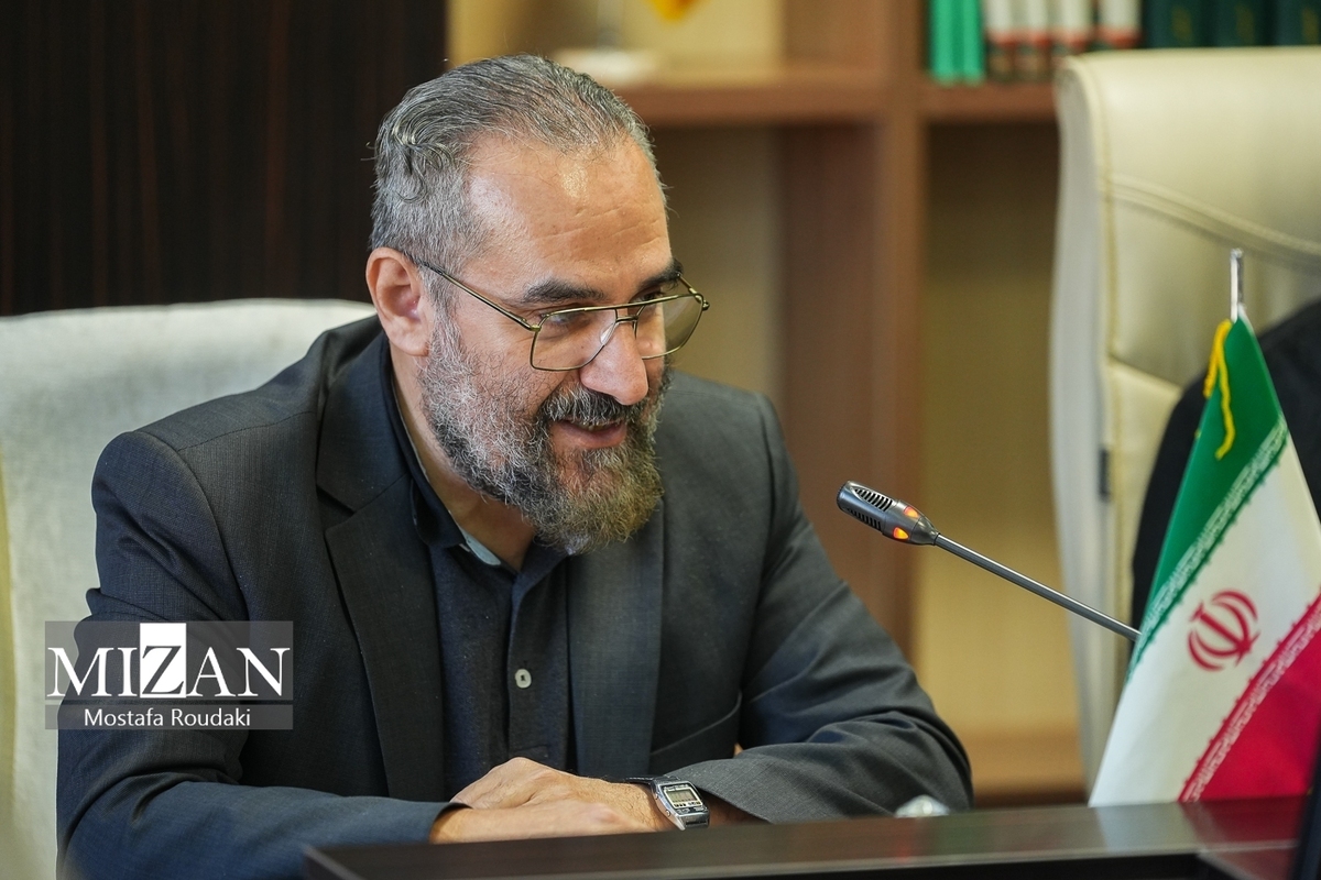 نظام جامع مسائل کارشناسی رسمی کشور مشتمل بر بیش از ۸۰۰ چالش تهیه و تدوین شده است