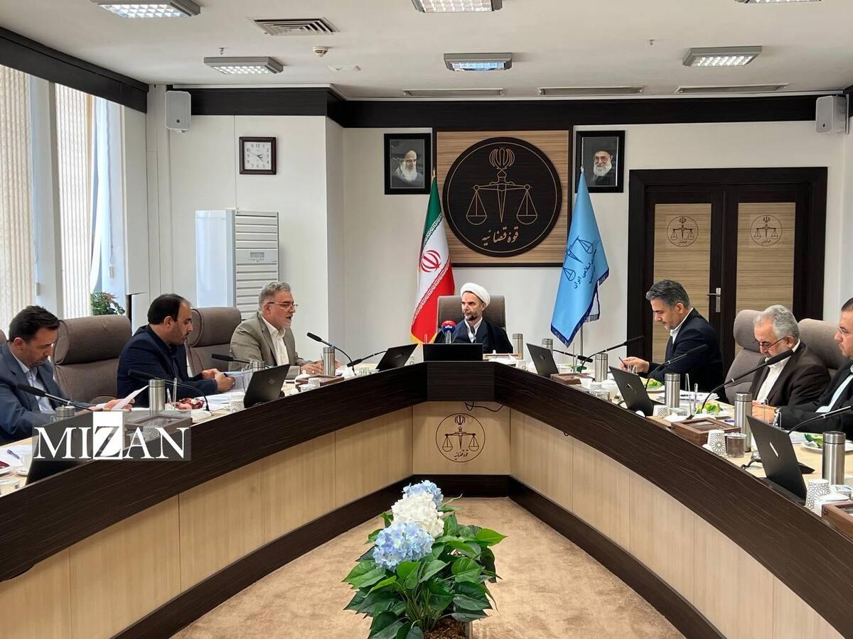 کار فرهنگی بیشتری در حوزه تامین امنیت کشور و مناطق مرزی باید انجام شود کار فرهنگی بیشتری در حوزه تامین امنیت کشور و مناطق مرزی باید انجام شود