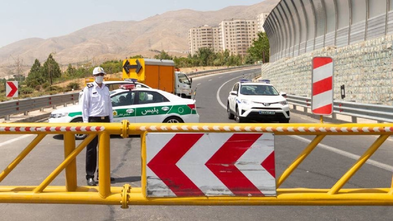 انسداد جاده چالوس و آزادراه تهران