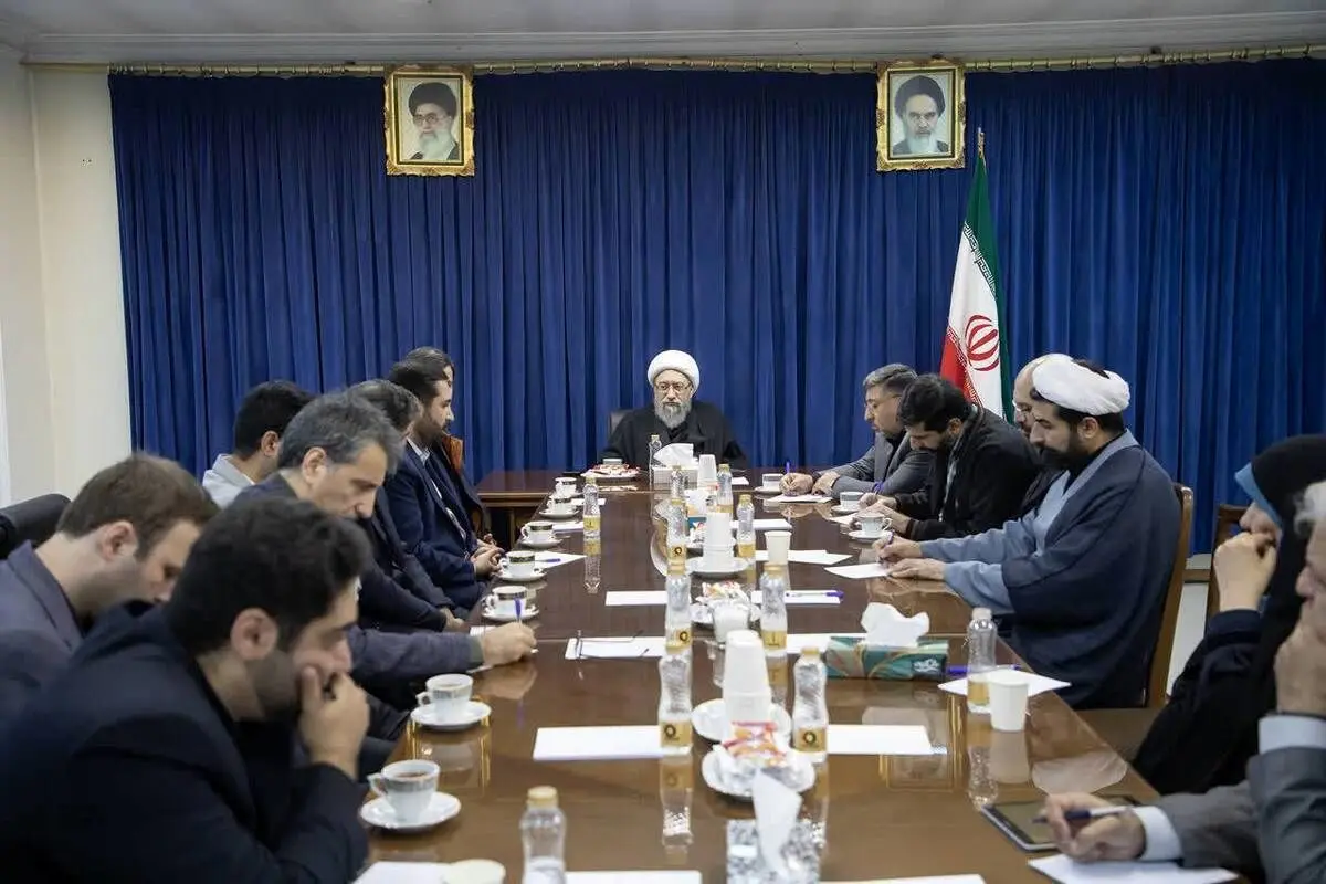 آملی لاریجانی: حاکمیت باید در حوزههای مختلف هوش مصنوعی ورود کند آملی لاریجانی: حاکمیت باید در حوزههای مختلف هوش مصنوعی ورود کند