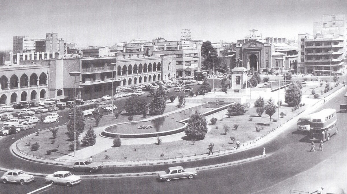 (تصاویر) شکل و شمایل میدان توپخانه ۷۸ سال قبل (تصاویر) شکل و شمایل میدان توپخانه ۷۸ سال قبل