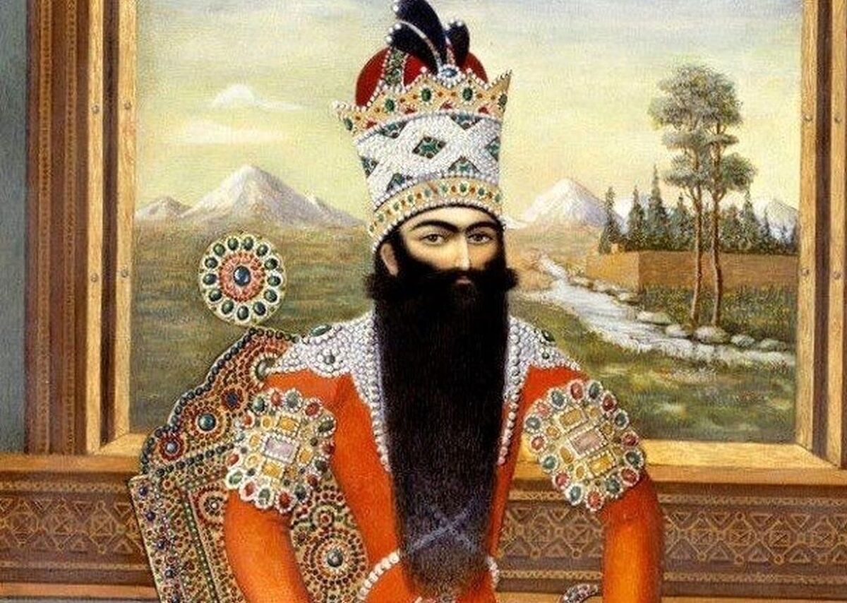 سوغات مهاجران شیرازی که با فتحعلیشاه به تهران آمدند سوغات مهاجران شیرازی که با فتحعلیشاه به تهران آمدند