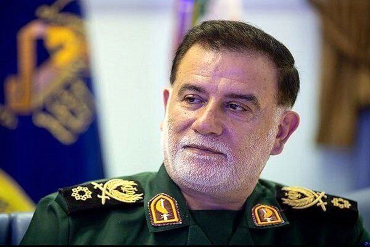 تشییع پیکر شهید نیلفروشان در اصفهان تشییع پیکر شهید نیلفروشان در اصفهان