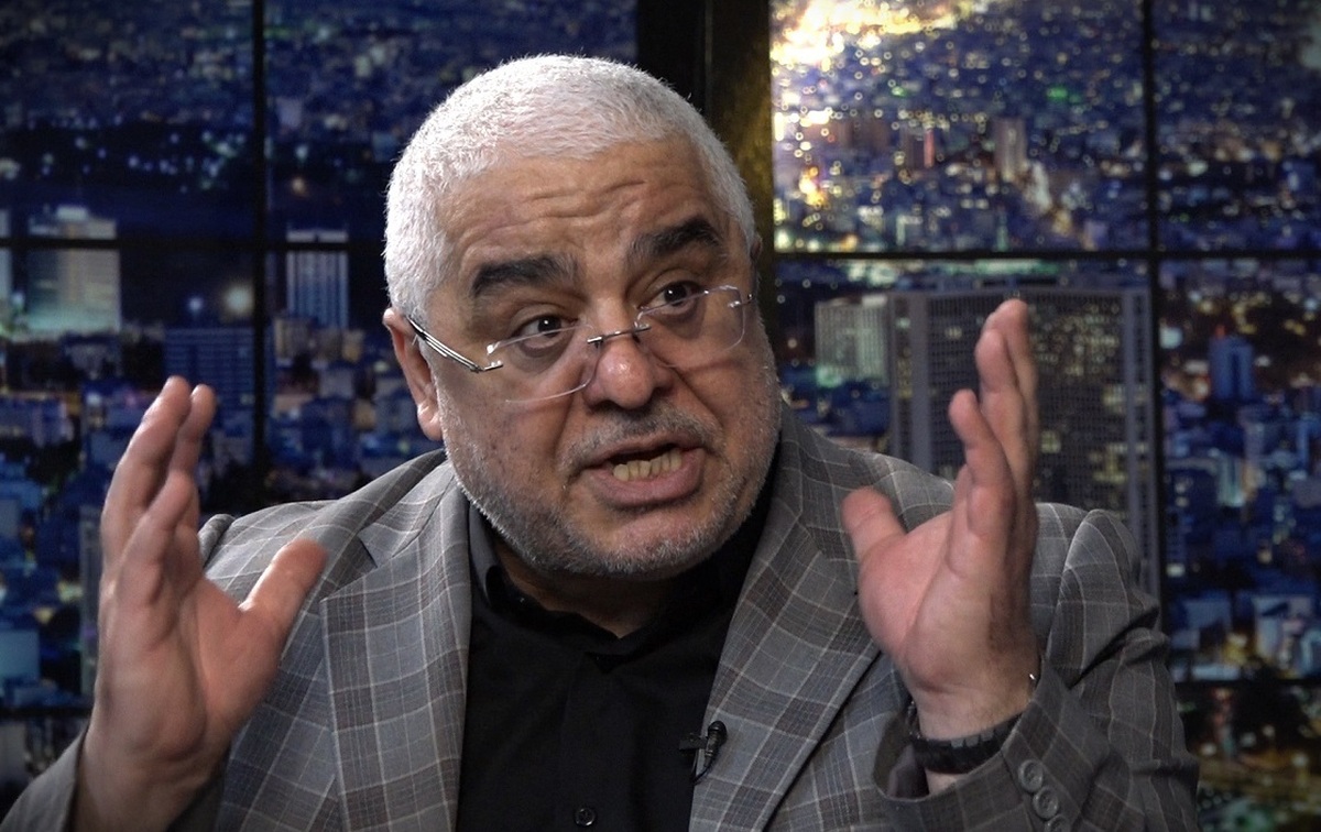 جعفرزاده ایمن آبادی: جلیلی میداند بودجه را با کدام «ج» مینویسند؟ جعفرزاده ایمن آبادی: جلیلی میداند بودجه را با کدام «ج» مینویسند؟