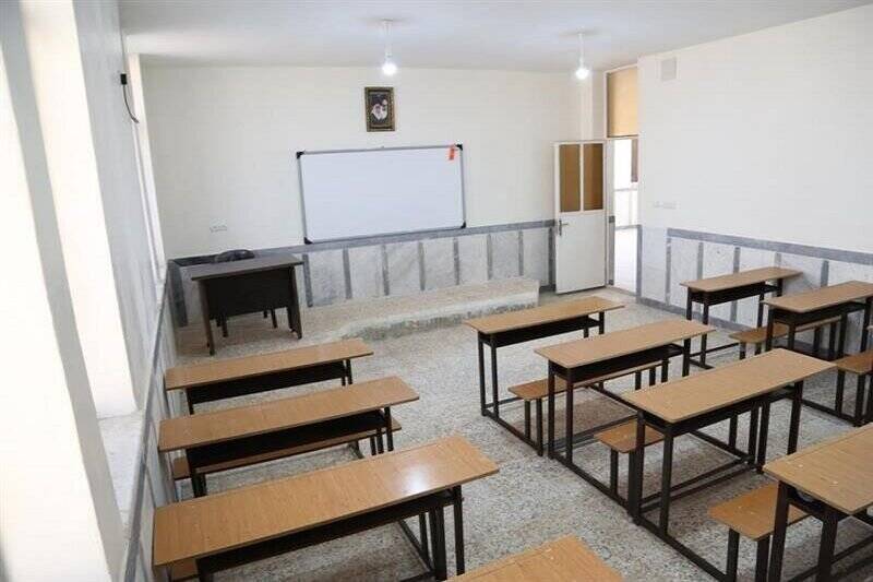 فوت یک معلم بندرعباسی در کلاس درس فوت یک معلم بندرعباسی در کلاس درس