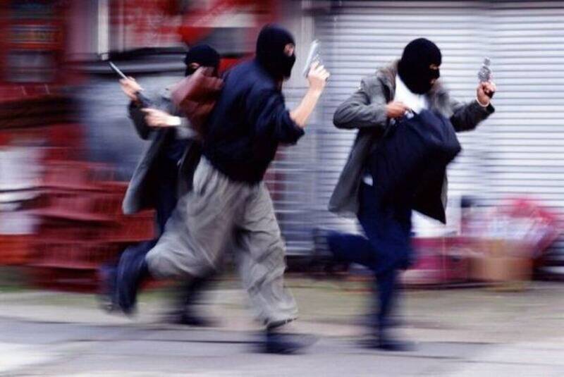 سرقت مسلحانه از بانک در زاهدان سرقت مسلحانه از بانک در زاهدان