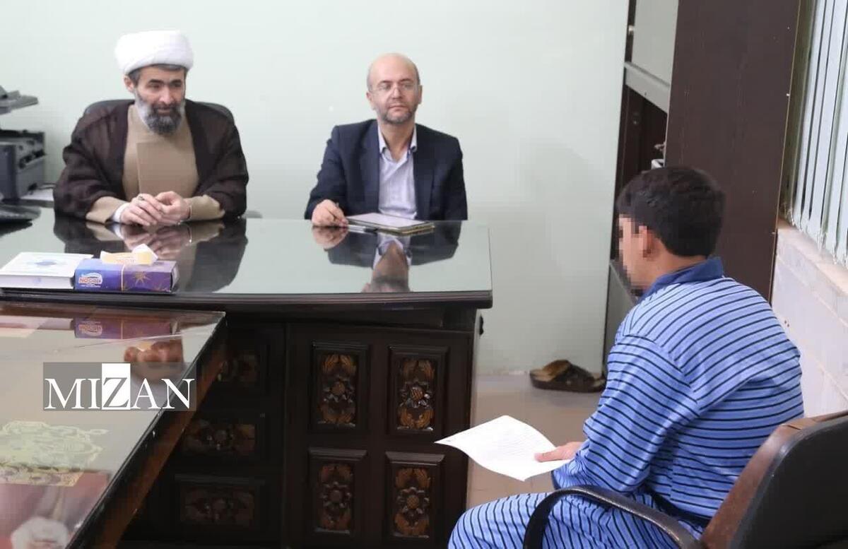 درخواست ۱۵۵ زندانی با حضور رئیس کل دادگستری و دادستان مرکز استان قزوین بررسی شد درخواست ۱۵۵ زندانی با حضور رئیس کل دادگستری و دادستان مرکز استان قزوین بررسی شد