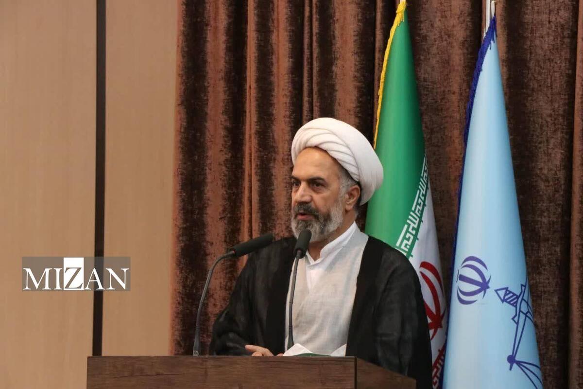 شناخت مسائل روز برای قضات یک امر واجب است