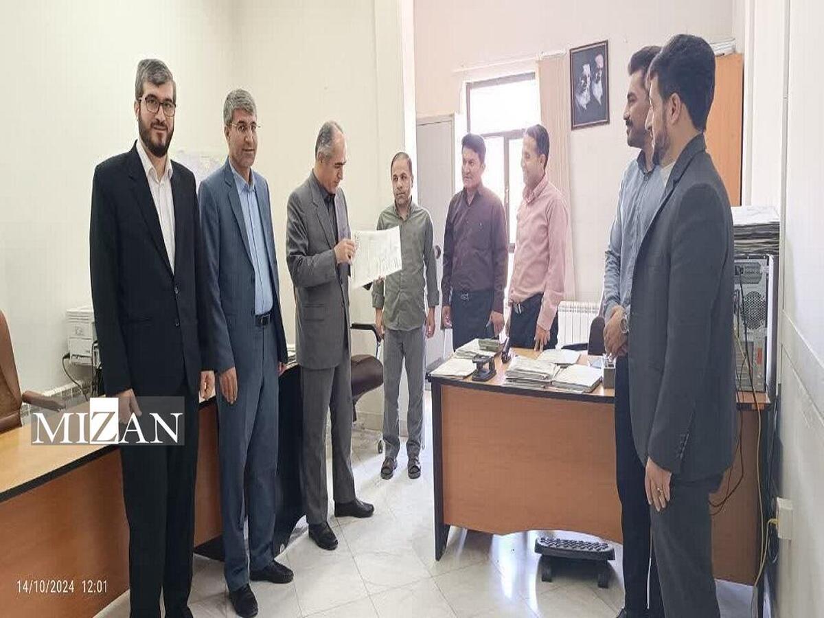 مسئولان قضایی استان کردستان از دادگاه صلح و شورای حل اختلاف شهرستان سروآباد بازدید کردند مسئولان قضایی استان کردستان از دادگاه صلح و شورای حل اختلاف شهرستان سروآباد بازدید کردند