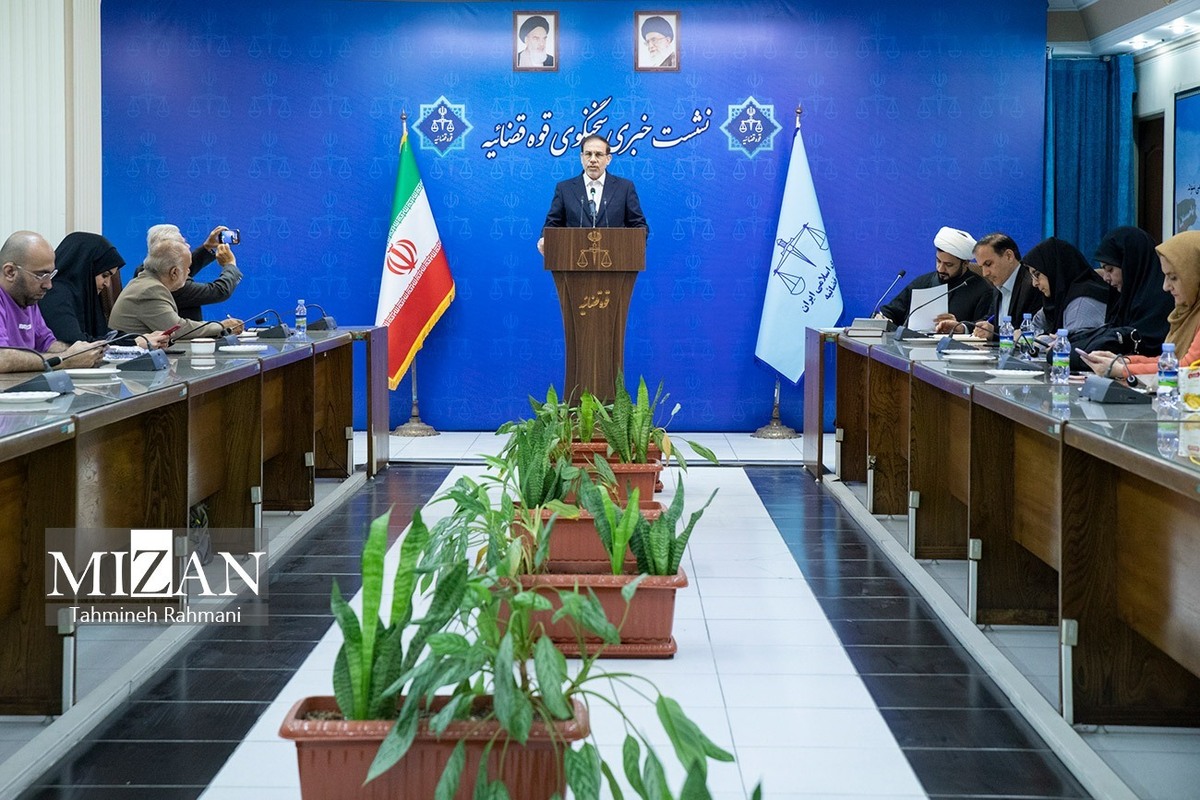 ۳۰۰ بیمارستان به سامانه رهگیری دارو متصل نشده‌اند/ تشریح آخرین وضعیت پرونده تتلو و حادثه معدن طبس