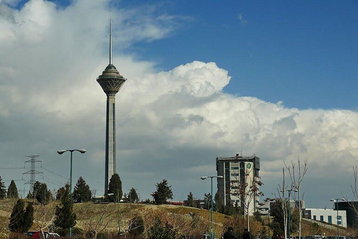 برج میلاد تهران، فردا ۱۷ آبان برای این افراد رایگان شد