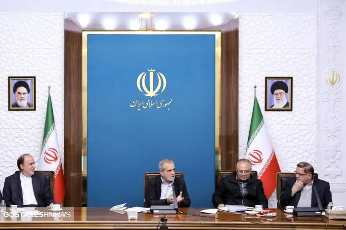 ادعای عجیب پزشکیان درباره التهاب بازار | با دعوا کاری درست نمی شود ادعای عجیب پزشکیان درباره التهاب بازار | با دعوا کاری درست نمی شود