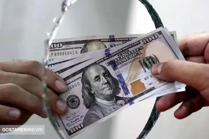 کلاه گشاد دولت بر سر مردم | قیمت دلار دردسر ساز شد کلاه گشاد دولت بر سر مردم | قیمت دلار دردسر ساز شد