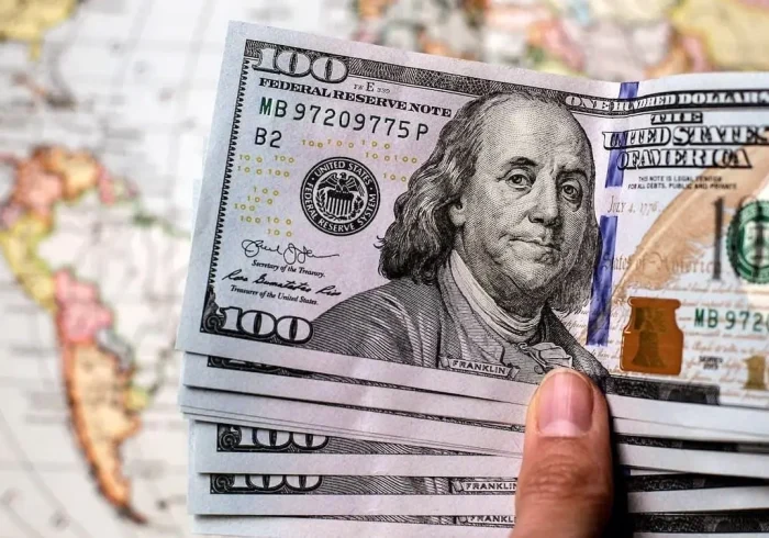 قیمت دلار امروز سر به فلک کشید (۲ مهر ۱۴۰۴)