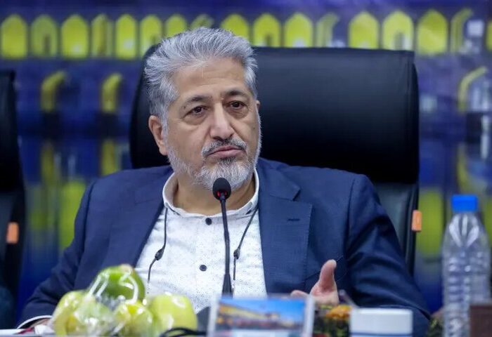 استقبال رئیس دانشگاه آزاد از پذیرش دانشجویان افغان