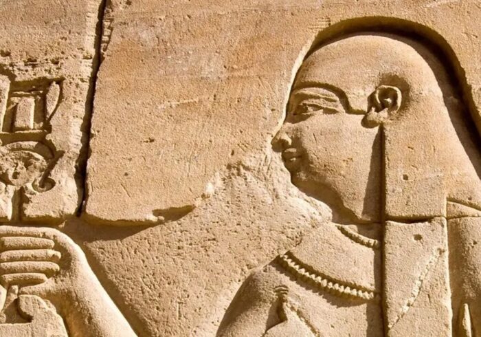 چرا کلئوپاترا به خطرناک‌ترین زن تاریخ مشهور شد؟