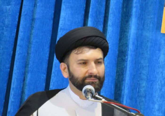 امام جمعه گراش: دانشجویان پیشگامان جهاد علمی و استکبارستیزی‌اند