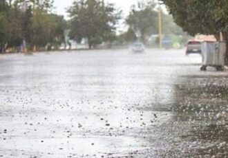 بارش باران پس از یک ماه خشکی در گیلان آغاز شد