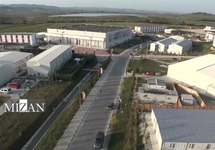 تحلیلگر آلبانیایی: کشور‌های اروپایی با ادامه میزبانی از منافقین با معضل قانونی رو‌به‌رو می‌شوند