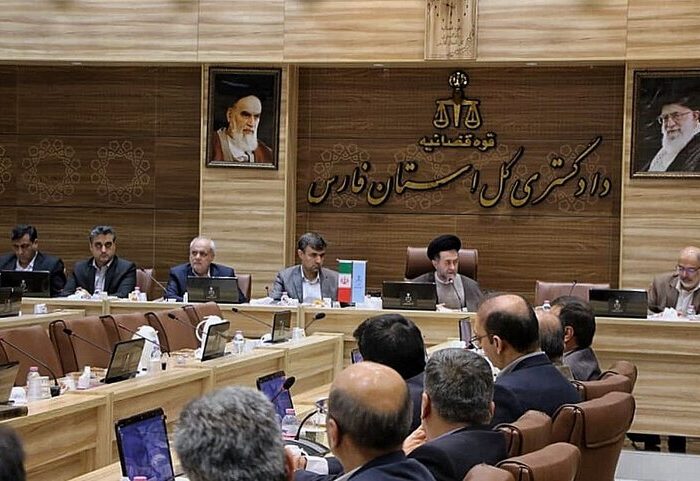 رجایی‌نسب: هم‌افزایی دستگاه‌ها شرط رفع موانع تولید است