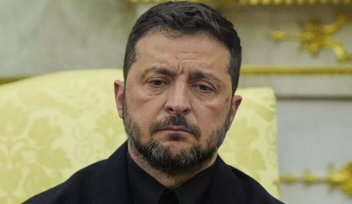 زلنسکی: دونباس را به‌عنوان بخشی از روسیه به رسمیت نخواهیم شناخت