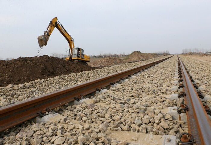 ‌سوت قطار اردبیل تا پایان امسال به صدا در می‌آید