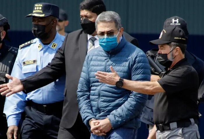 صدور حکم بازداشت رئیس جمهور پیشین هندوراس پس از عفو ترامپ